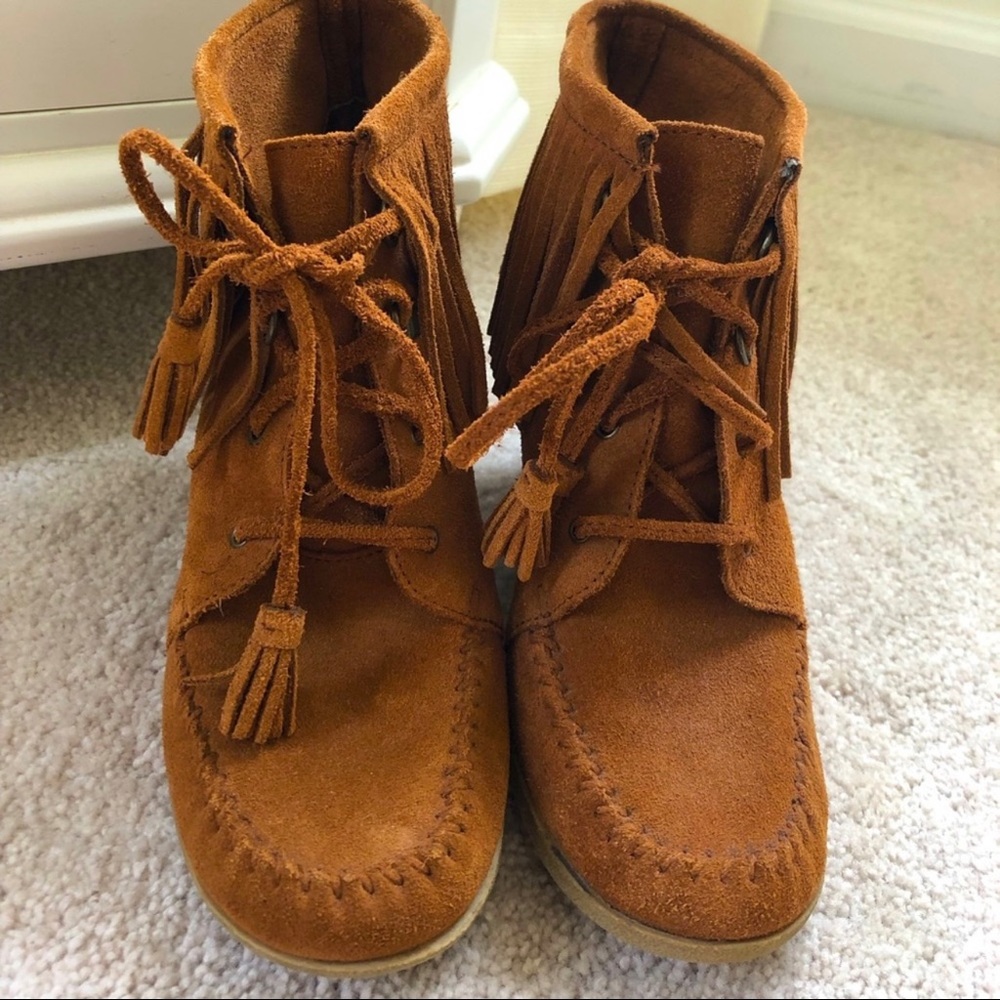 ❗️MINNETONKA Booties❗️